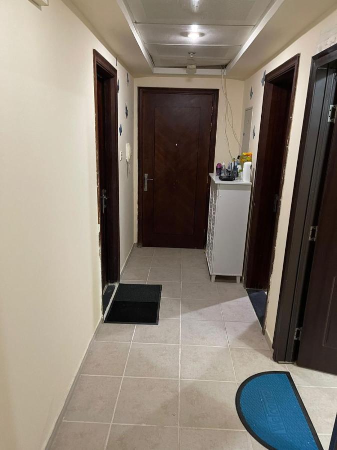 Kaya Hostel Dubai Exterior photo
