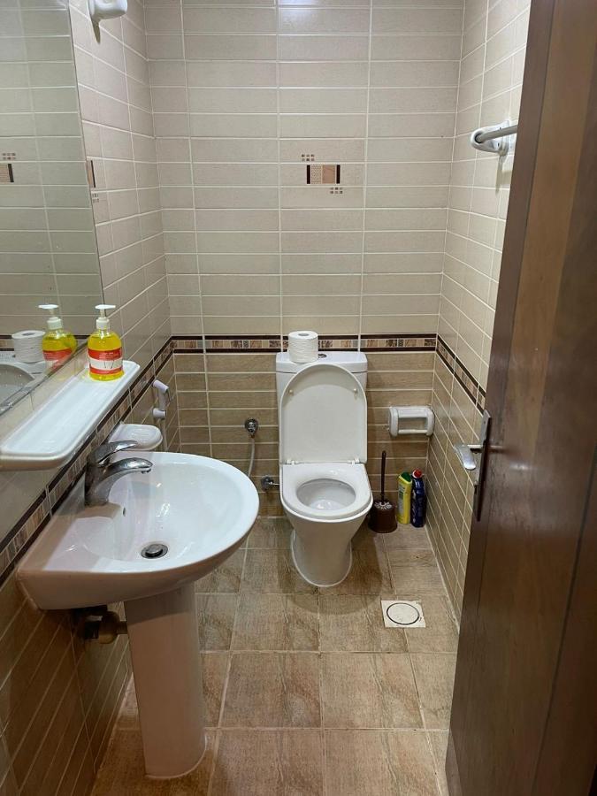 Kaya Hostel Dubai Exterior photo